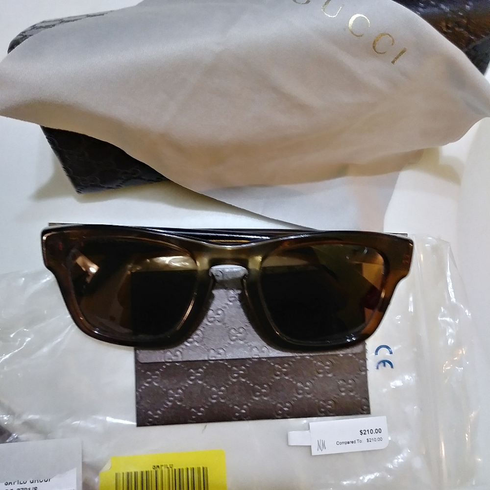 Authentic Gucci Wayfarers
